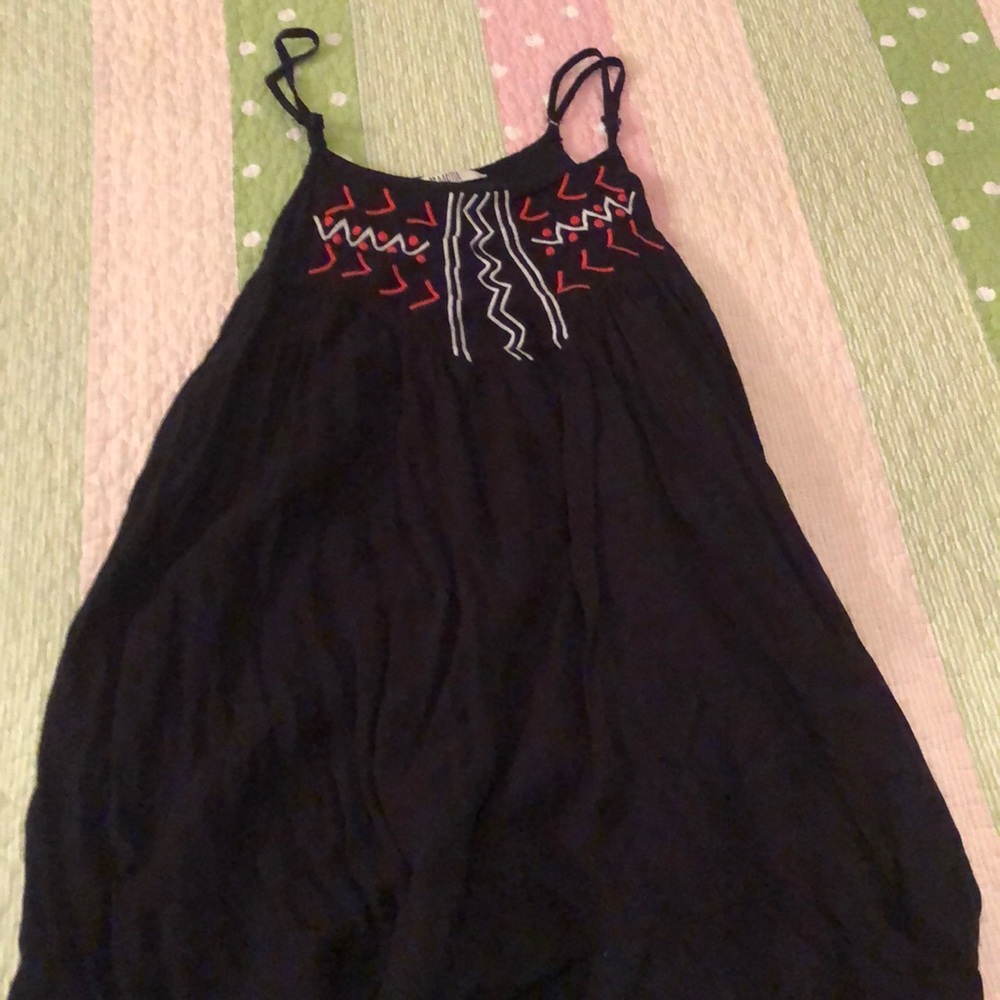 Black tank top🖤